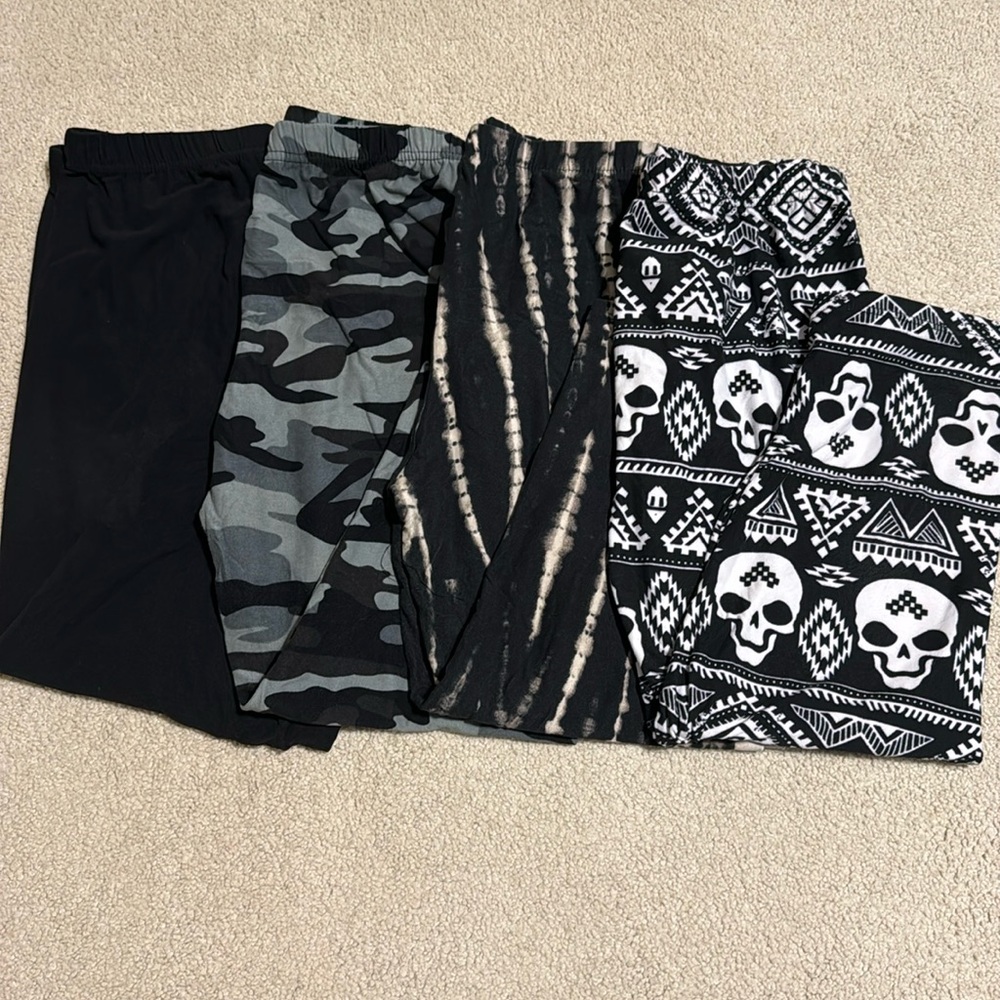 Four for One Capri Leggings Bundle!